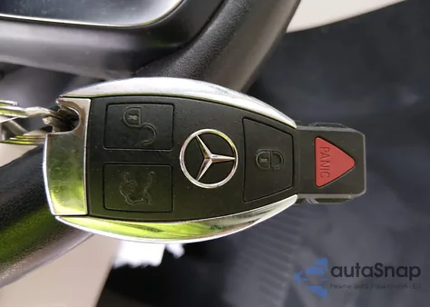 2017 Mercedes-Benz Glc 300 4Matic from USA, damaged, VIN WDC0G4KB9HF206888